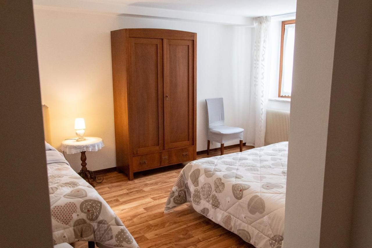 Villa Tal Borc San Vito al Torre Esterno foto